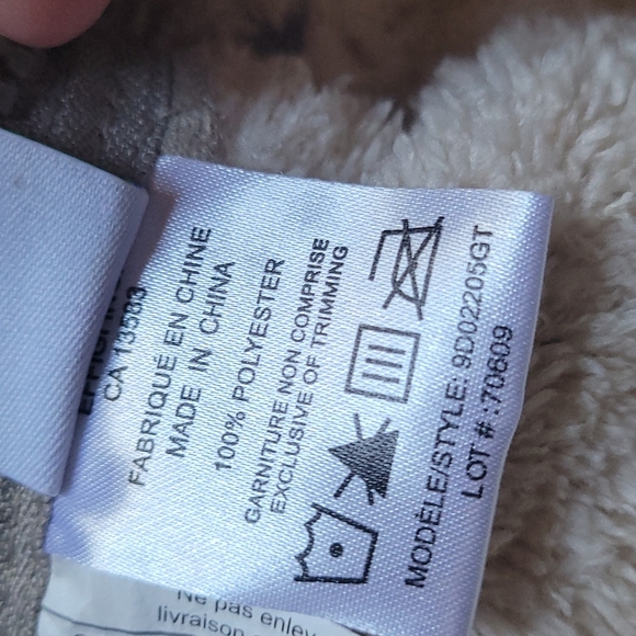 BNWOT baby car seat or st home sleeping snugly. - Picture 6 of 9